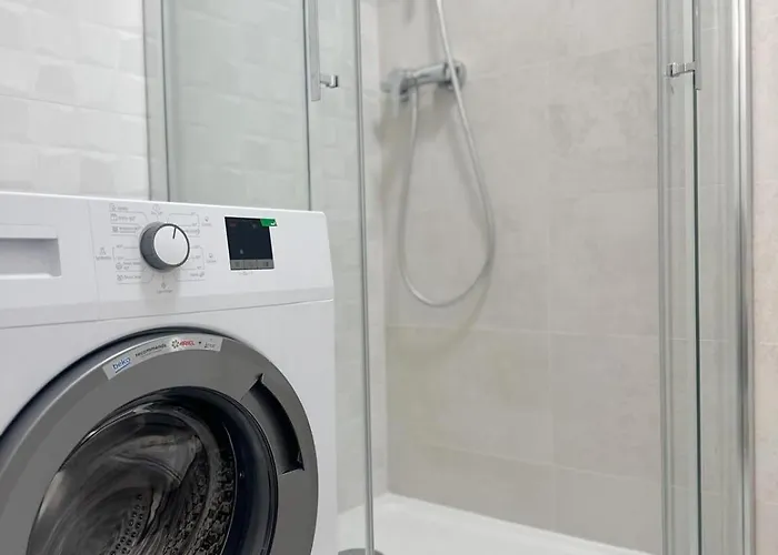 Your 17 With Parking Lägenhet Košice